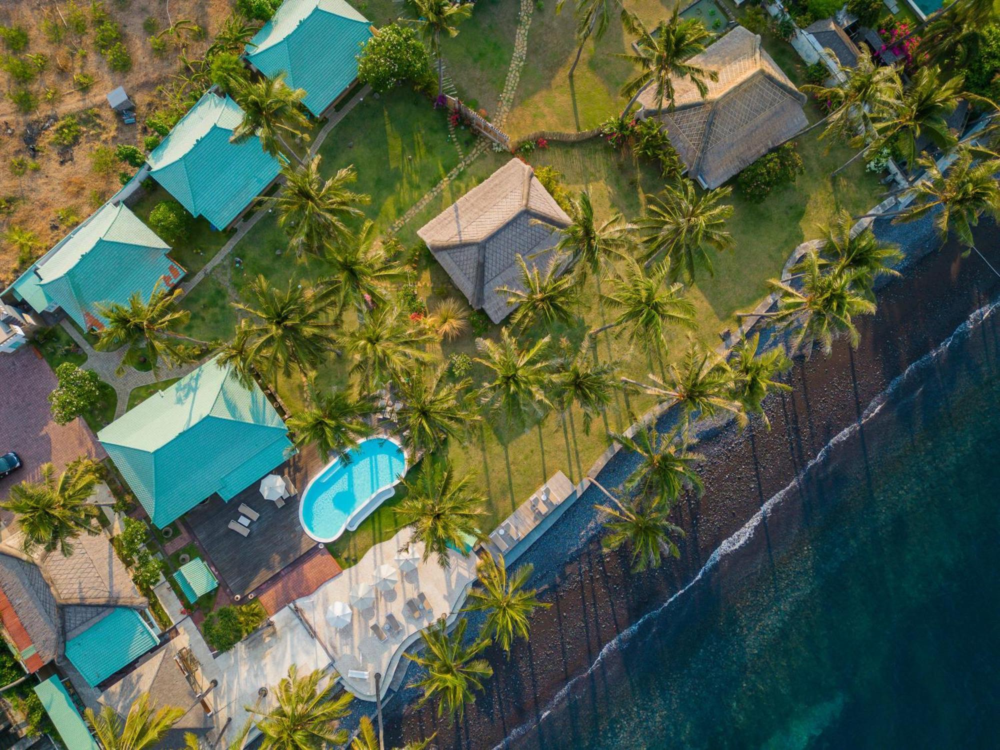 Scuba Seraya Resort Tulamben Exteriör bild